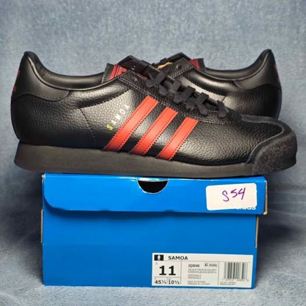 Adidas Samoa Black Red Stripes Mens Size 11 or Womens 12